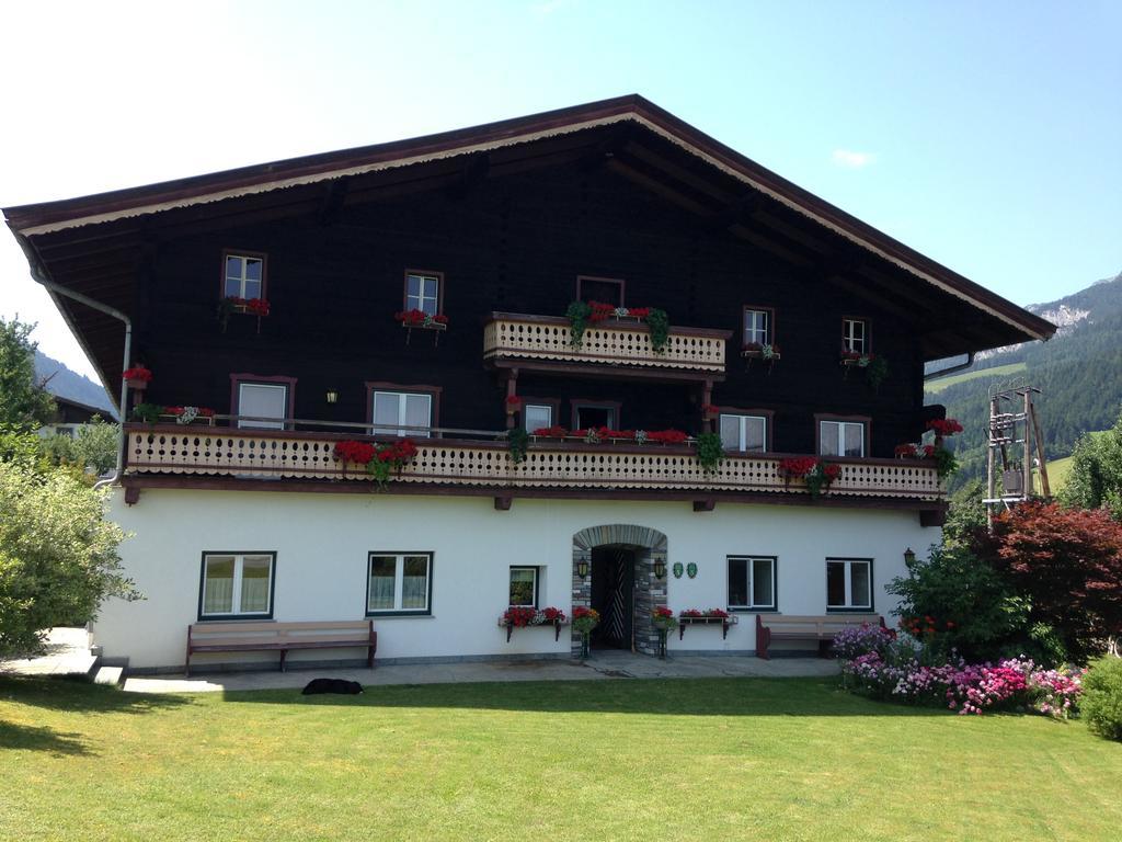 Pfindlhof Bed & Breakfast Leogang Exterior foto